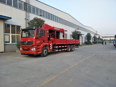 华体（中国）科技有限公司-HUATI12吨陕汽德龙新M3000后双桥随车吊